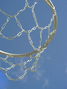 星空体育在线入口-篮球运动中的战术体系构建与演变,篮球战术的定义